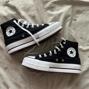 Converse Chuck Taylor All Star Lift Platform Canvas